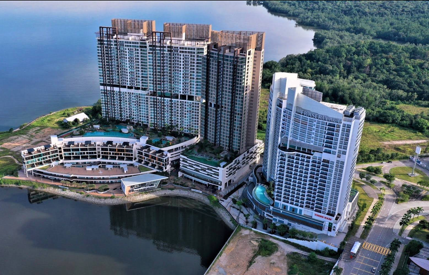 Fraser Place Puteri Harbour aerial view — waterfront resort in Johor Bahru